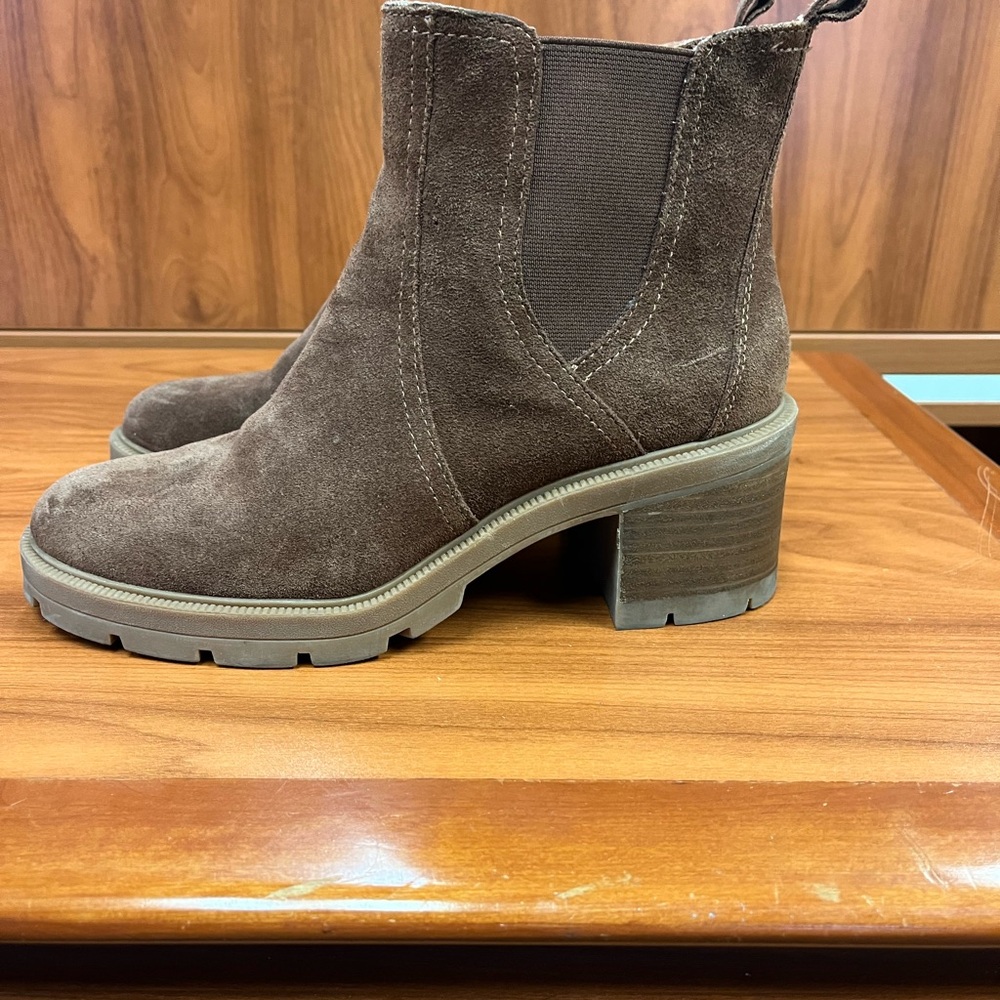 Lucky Brand Chocolate Suede Heeled Boots